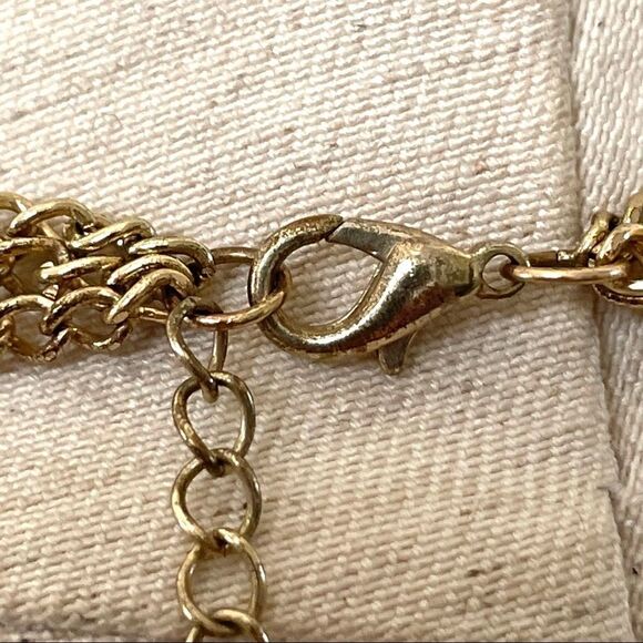 Gold tone 3 tier beaded necklace - Picture 11 of 12